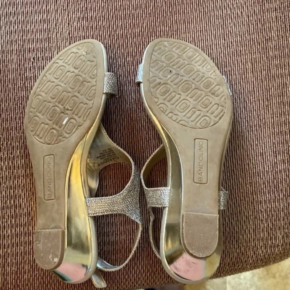 Bandolino size 6 1/2 ladies shoes - Picture 4 of 7